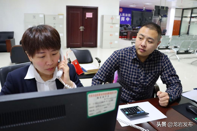 如何快速补办房产证，怎么样补办房产证（龙岩无证房产处置遇难题咋办）