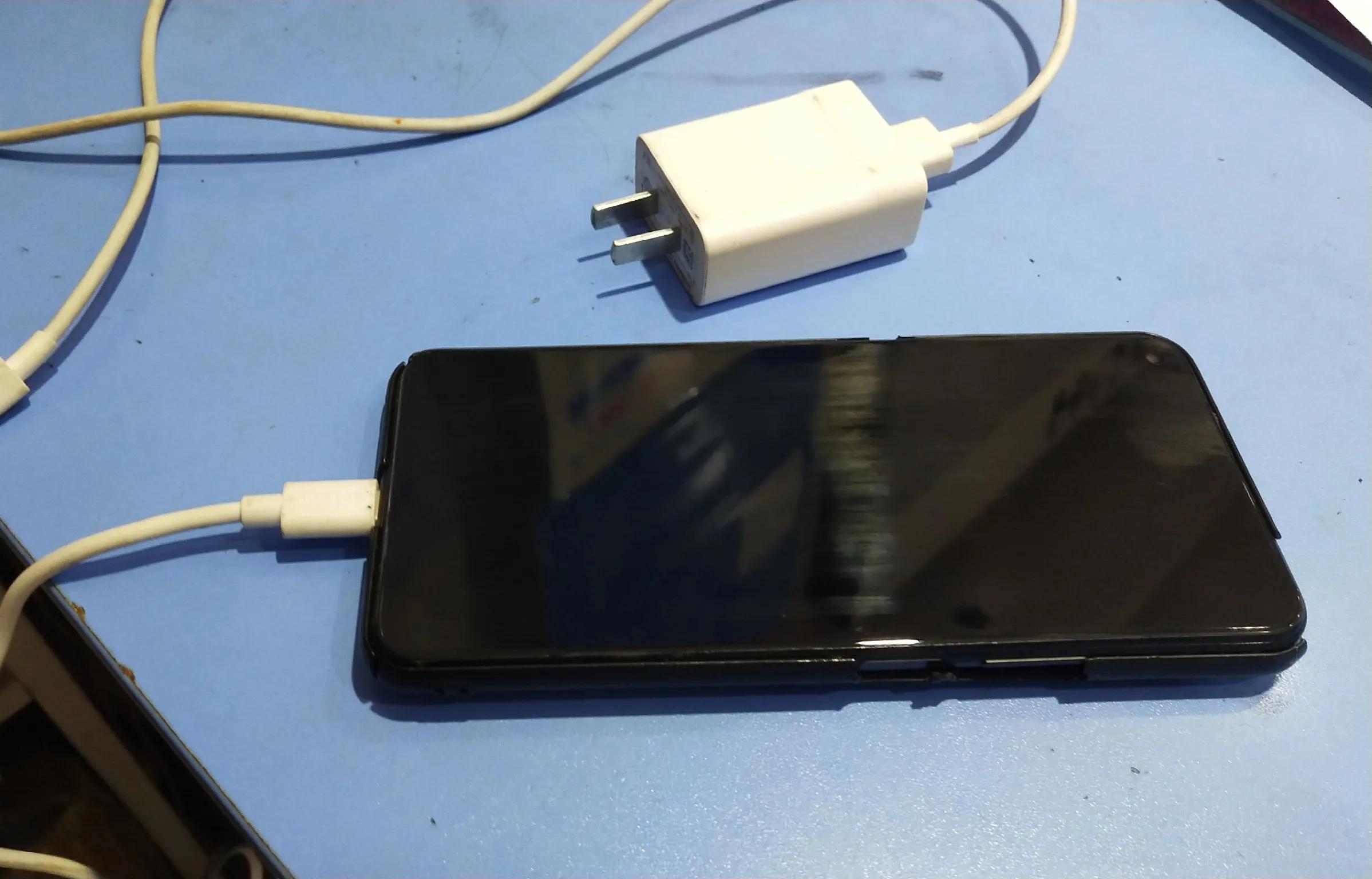 新手机充电注意事项苹果（新iphone充电注意事项）