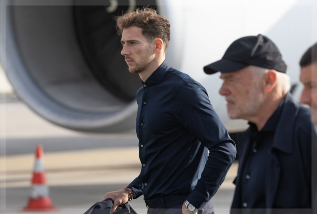 拍集体照穿什么颜色的衣服好看，拍照穿什么颜色衣服好看（世界杯“男模队”哪去了）