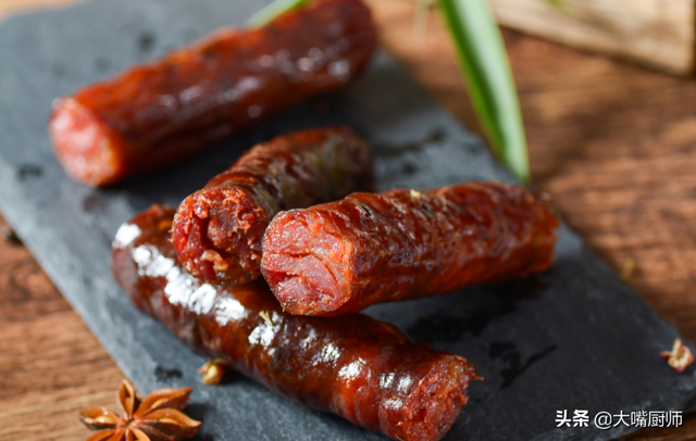 香肠太硬怎么变软，如何把干香肠回软（不能直接冷冻保存）