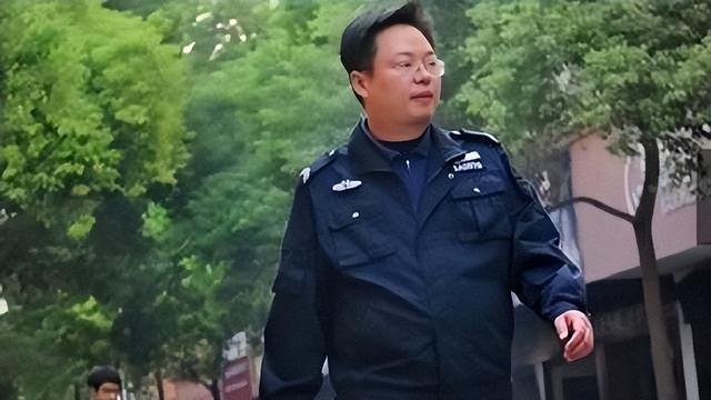 招聘广告怎么写，招聘广告怎么发吸引人（看看这个“最苦招聘广告”）