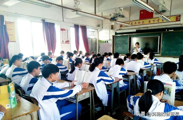 直角三角形斜边怎么算，直角三角形斜边怎么算面积（全等三角形的判定“斜边、直角边”讲解+例题解析）
