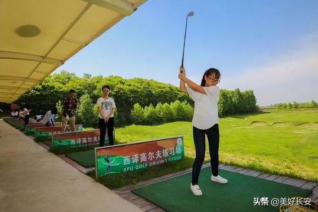 国内哪里可以学习滑翔伞，哪里有学滑翔伞（全国人都想来“蹭吃”“蹭住”“蹭课”的大学）