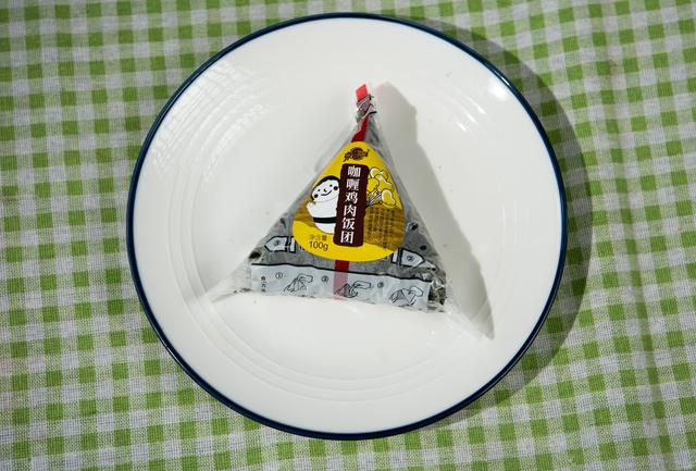 普通的饭团怎么做，普通的饭团怎么做视频（可能是最快吃一顿饭的方式）