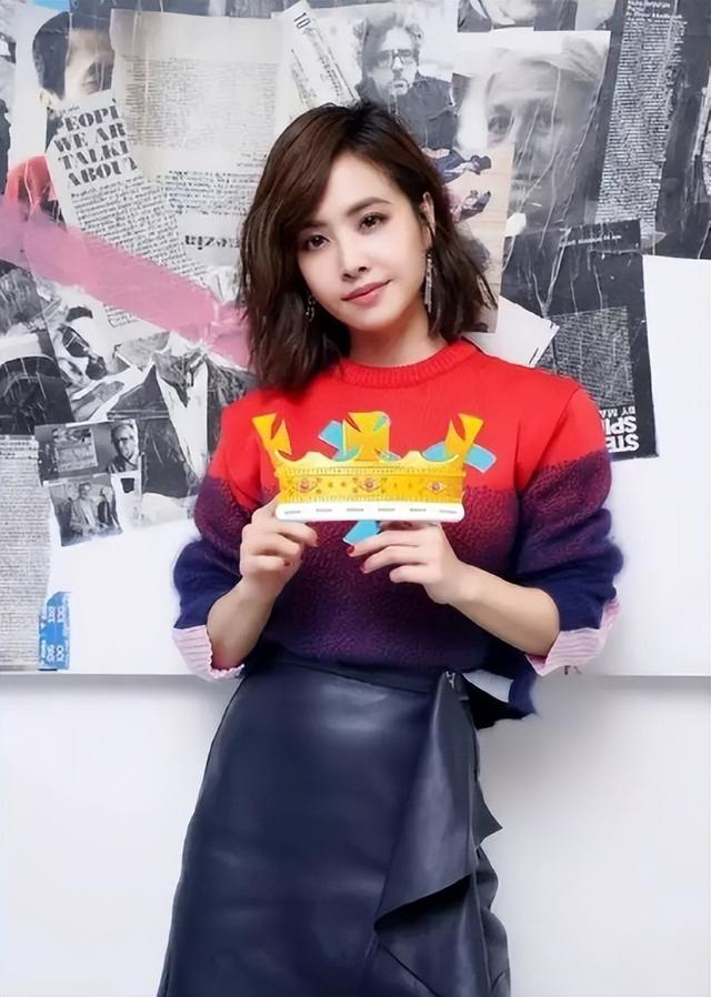 女歌手排行榜100名，女歌手排行榜（颜值与唱功哪个更重要）