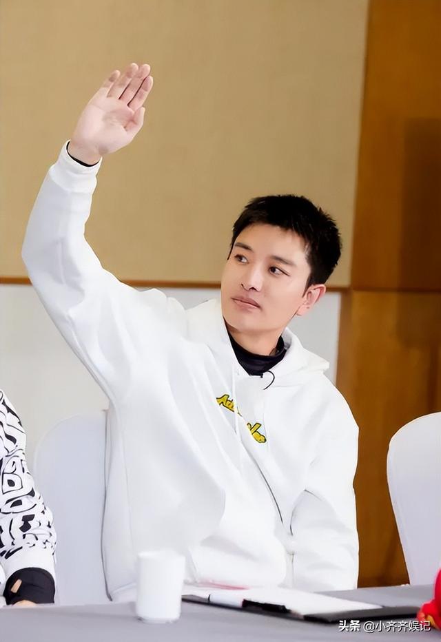 贾乃亮的情史，以及他和李小璐离婚的前前后后