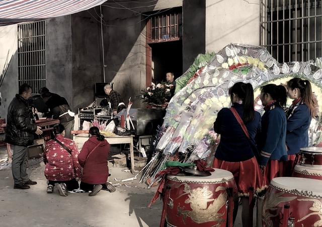 能让人瞬间就哭的故事，能让人瞬间就哭的故事50字（河南职业\