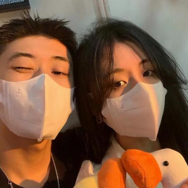 文艺风微信头像，文艺风微信头像图片（文艺风情侣头像）