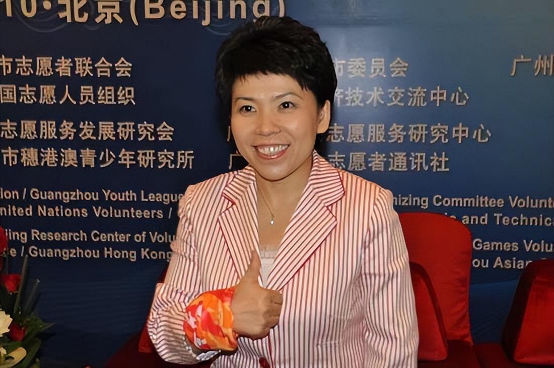 邓亚萍简历(乒坛大魔王) - 青木春