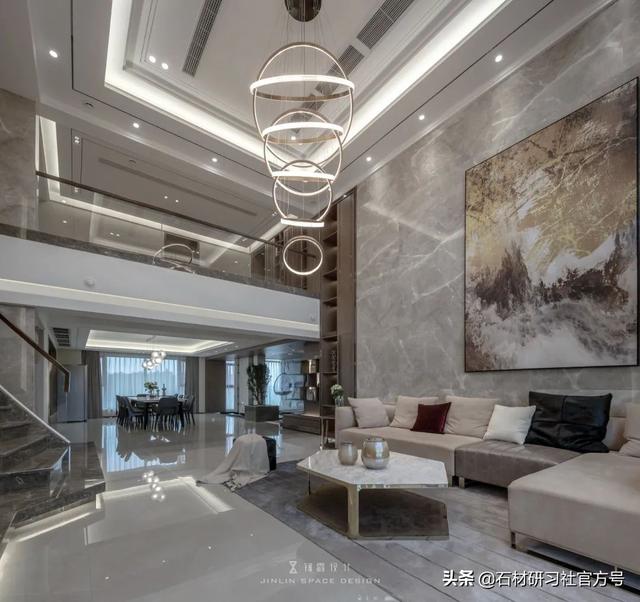 背景墙装饰材料，背景墙装饰材料有哪些（电视背景墙要高级）