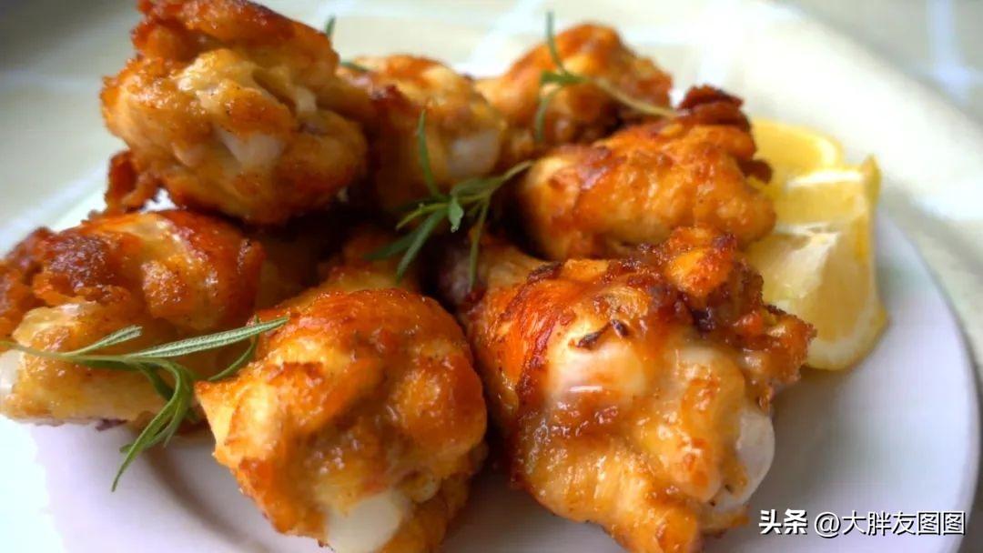 烤鸡腿怎么腌制，烤鸡腿要怎么腌制（不加生粉也能外脆里嫩）