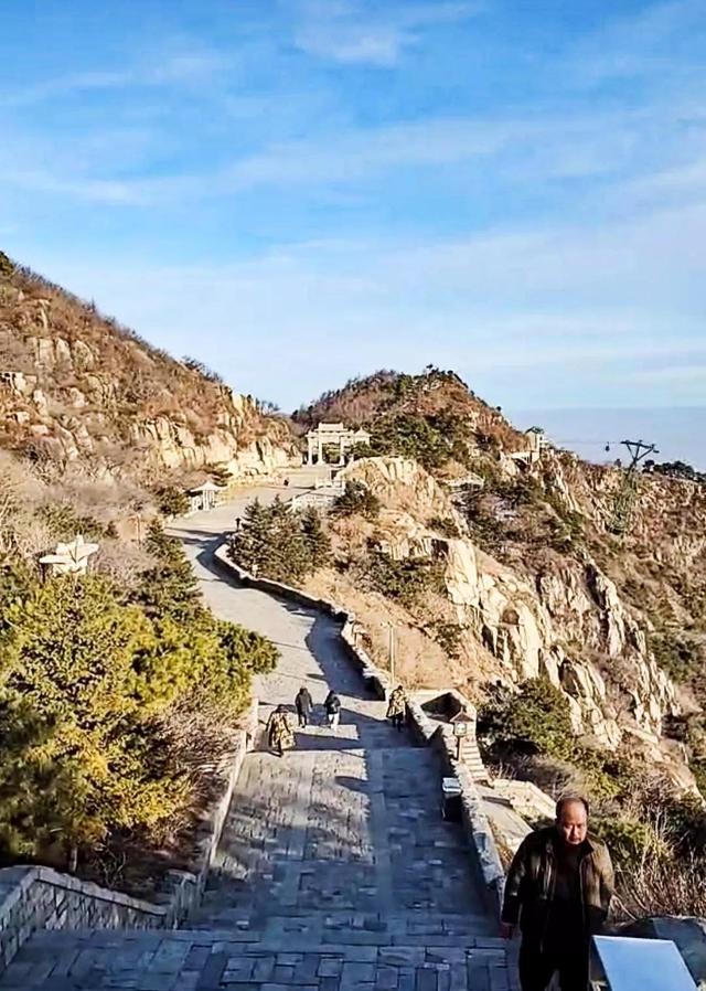 泰山好玩吗，泰山旅游攻略（此生不老，必去泰山）