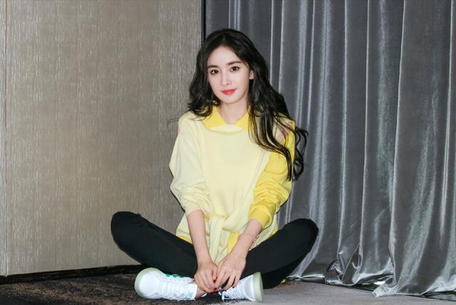 没有整过容的女明星，90年没整过容的女明星（“不老女神”现原形）