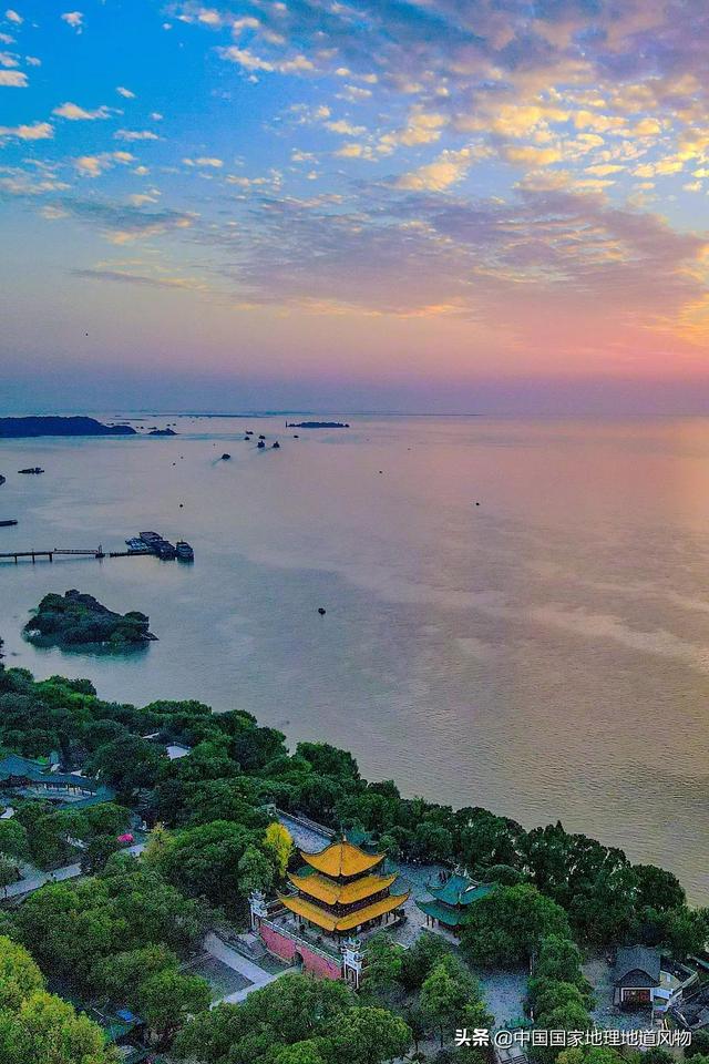 划分湖南湖北的湖是什么湖，湖南和湖北里的湖指的是哪个湖泊（不能被忽视的“湖南第二城”）