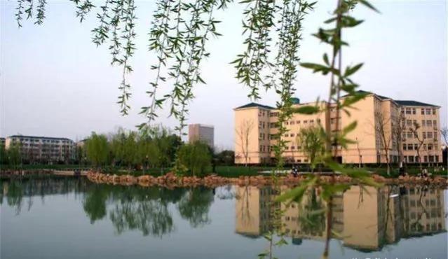 合肥学院好不好，排名怎么样评价如何（合肥学院能挤进全省前10名吗）