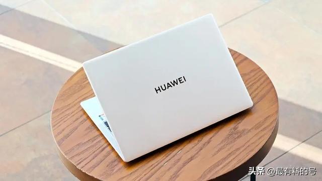 联想小新笔记本性价比最高的一款，联想小新轻薄本哪款性价比更高（目前值得入手的高性价比笔记本有哪几款）