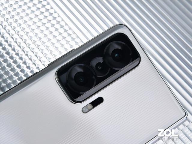 荣耀云服务 查找手机，荣耀云服务官网登录（也许是第一款能让你\