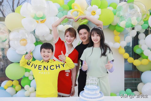 夏克立女儿，夏克立是哪国人（《爸爸》6位萌娃变美少女）