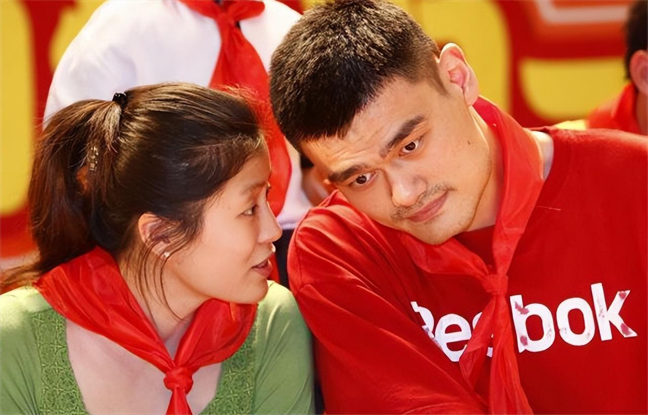 叶莉照片(姚明和妻子叶莉现状) - 青木春