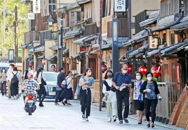 在日本大阪购物哪里便宜，访日游客开启\