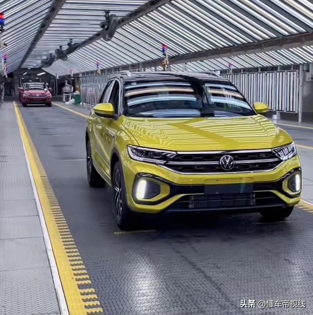 大众t-roc新款国内上市，新款大众T-ROC探歌实车曝光