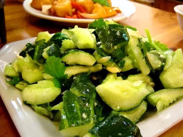 什么瓜不能吃，脑筋急转弯（网传：黄瓜被称为“激素瓜”）