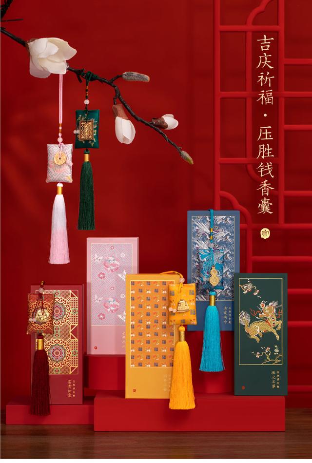 送别人相思豆代表什么意思，梦见别人送我相思豆（送暗恋或喜欢的人的礼物）