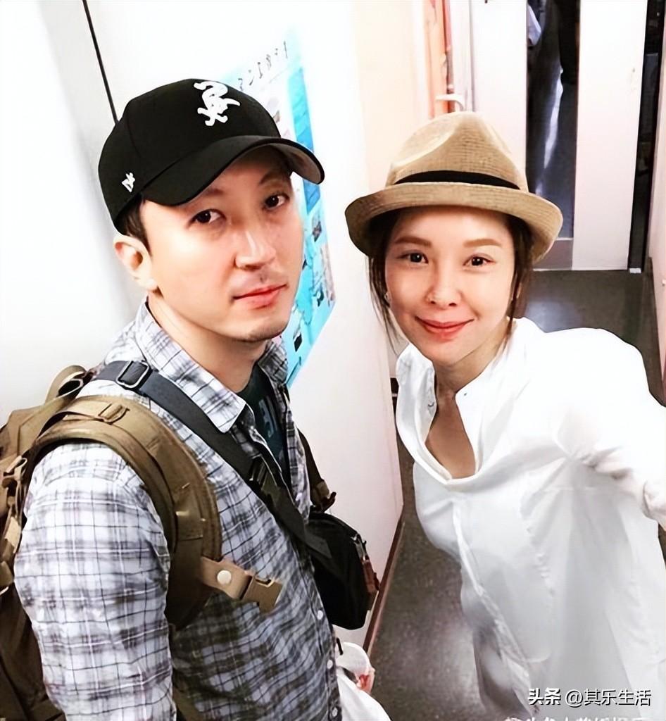 佩瑶自幼和朱重八一同长大,两人早就互通心意,却遭到陈友谅的多番挑拨