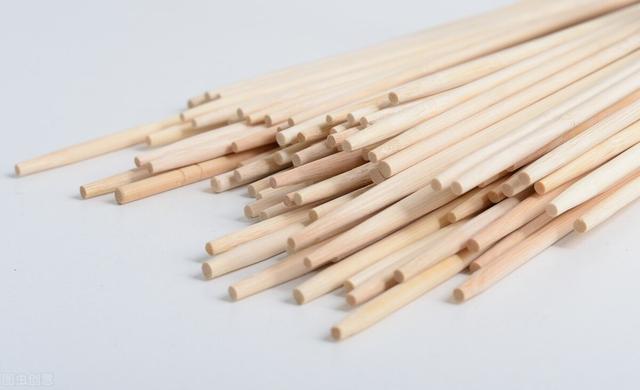 抽水马桶堵了怎么办，抽水马桶不进水怎么修（以后不用花上百元请人疏通）
