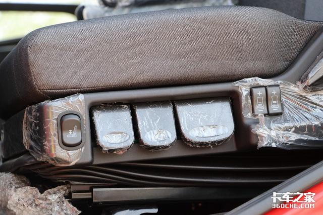 东风天龙牵引车自动挡多少钱一辆，36万入手天龙KL很划算