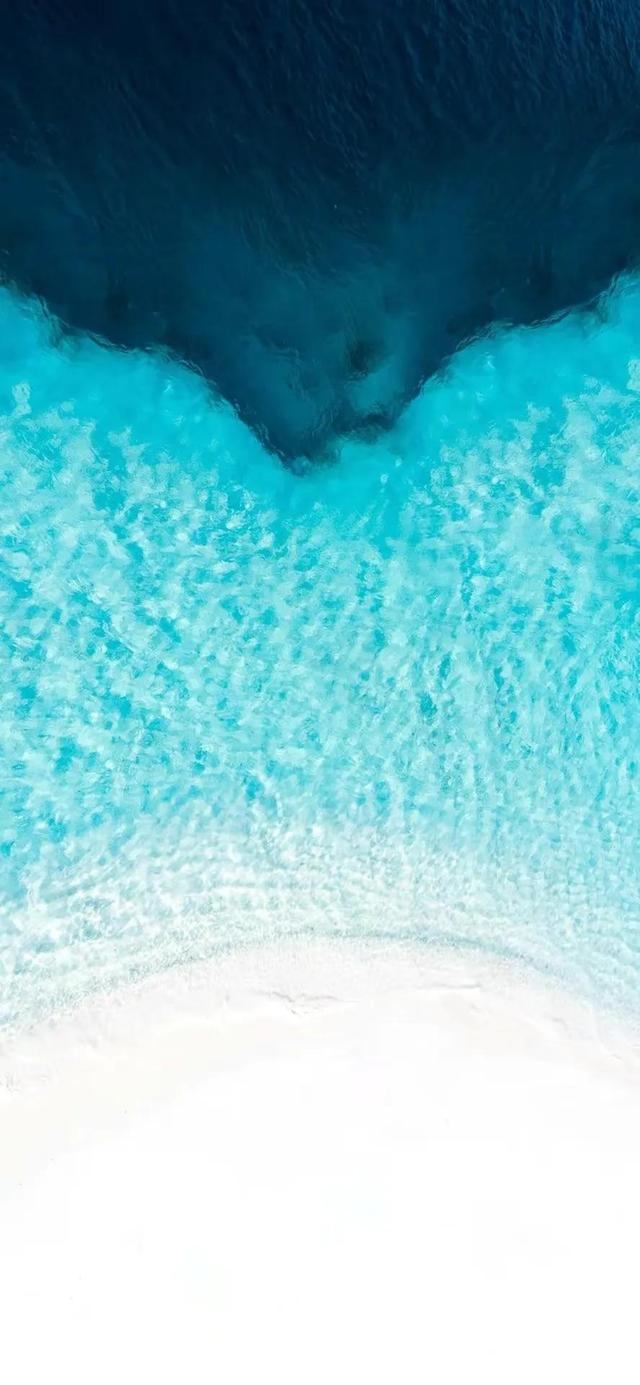 大海沙滩清新聊天背景，大海沙滩背景图片（愿你乘风破浪，扬帆远航）