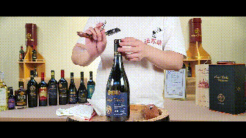 制作葡萄酒的方法步骤，怎样制作葡萄酒的方法（如何优雅的给葡萄酒开瓶图文详解）