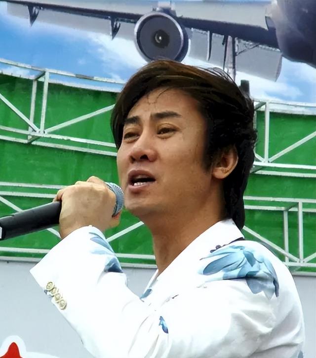 黄土高坡原唱是谁，黄土坡上的情原唱（8位“青歌赛”通俗唱法获奖歌手）