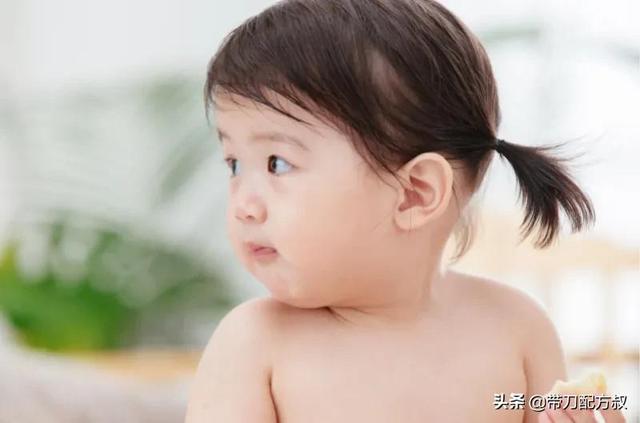 孩子洗发水怎么选好，怎么给孩子选洗发水（宝妈怎么选儿童洗发沐浴产品）