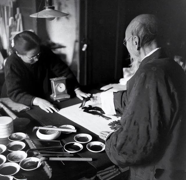 朱砂怎么辨别真假，朱砂的真假鉴别方法（白石老人这门“绝活”成辨伪关键）