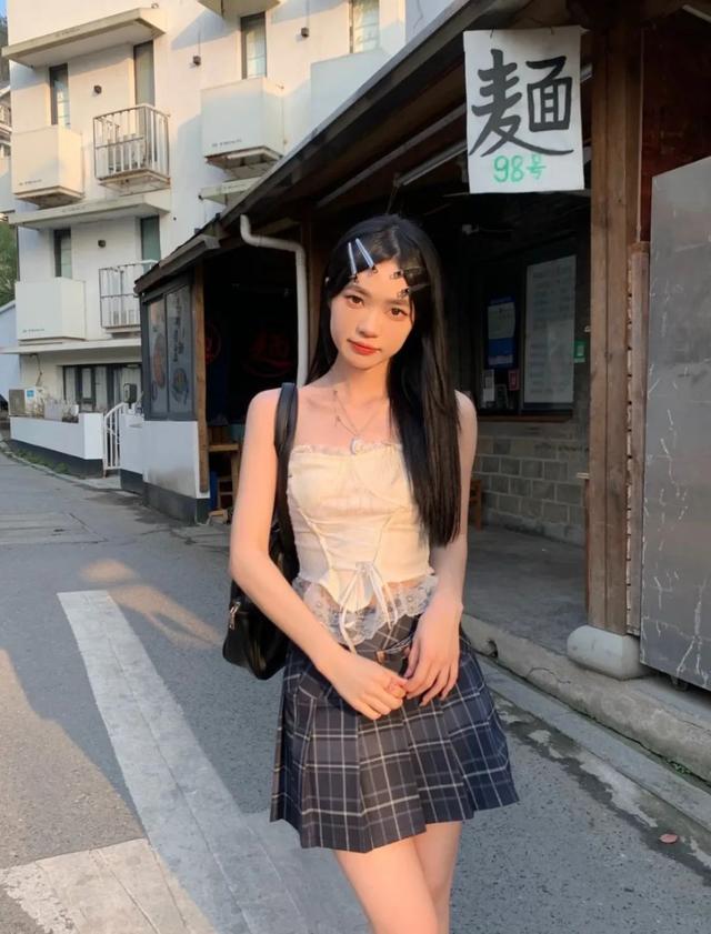 怎么拍照比较好看，怎样拍照才能拍出效果（10条把人拍好看的摄影小秘密）