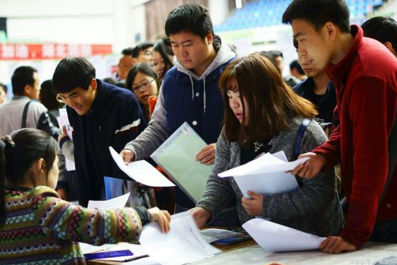 大专有哪些专业可选（专科生想要翻身）