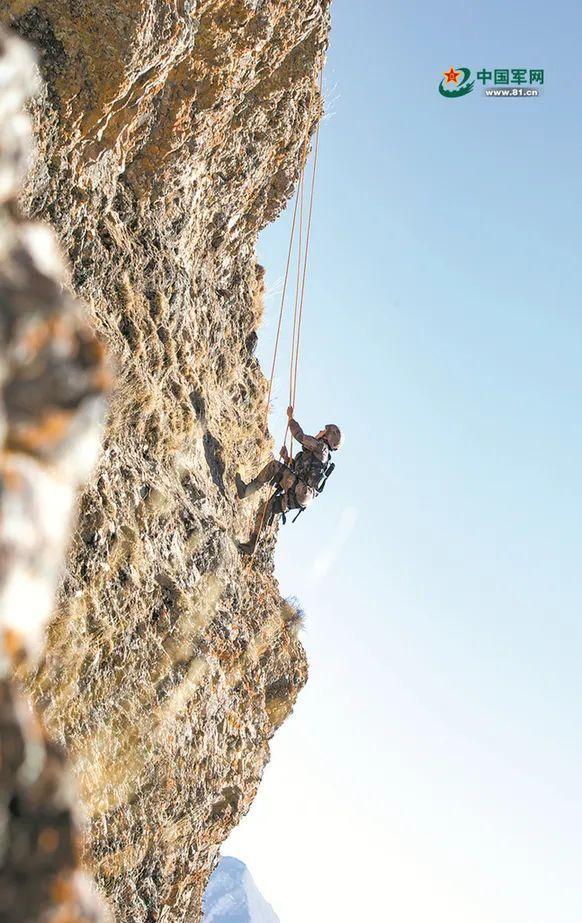 女兵征兵条件2020，征女兵条件2022年标准和要求（女兵报名，即将开始）