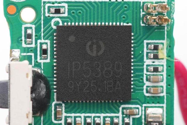 如何检测移动电源的容量，怎么测量移动电源电池容量（兼具小体积与10000mAh大容量）