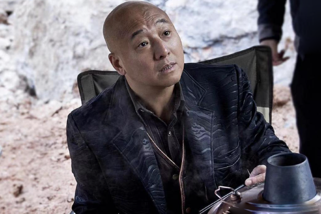 周晓鸥个人资料，周晓鸥在哪部电影中演的拉菲（与前妻离婚后以亲人相称）