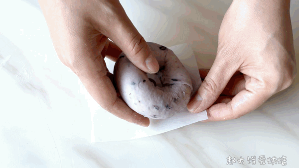 早餐小面包制作方法，早餐小面包制作方法步骤（面包入门必学）