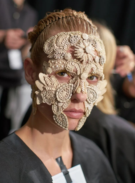 混圈图，什么是混圈婊（顶级化妆师Pat出手）