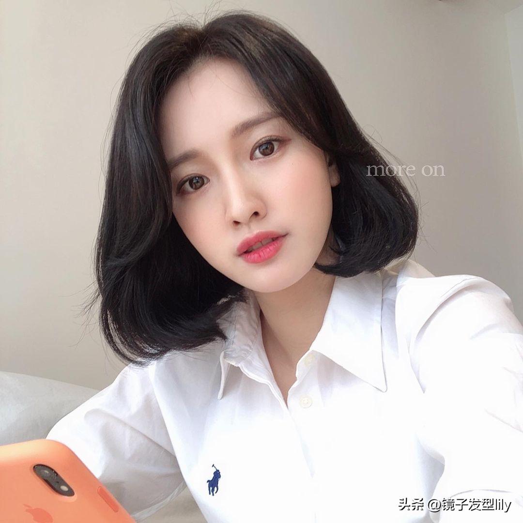 头大适合什么发型，头比较大的人适合剪什么发型（越剪越美的发型17款）