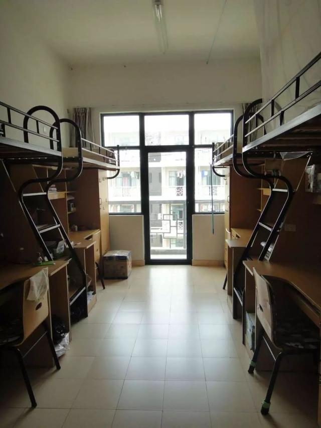 江南大学宿舍照片图片
