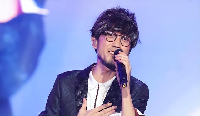 陈慧娴最新歌曲，陈慧娴精选歌曲30首（陈慧娴加盟英皇后首个大动作）