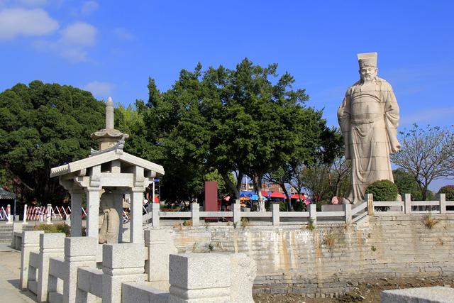 泉州旅游必去十大景点推荐，国内最适合穷游的10个地方（泉州必打卡的十处景点）