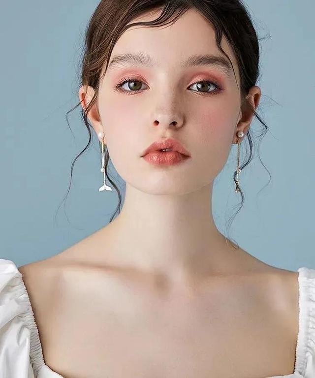 另类欧美：ihateu，微信头像，另类欧美：ihateu（欧美头像‖活在当下）