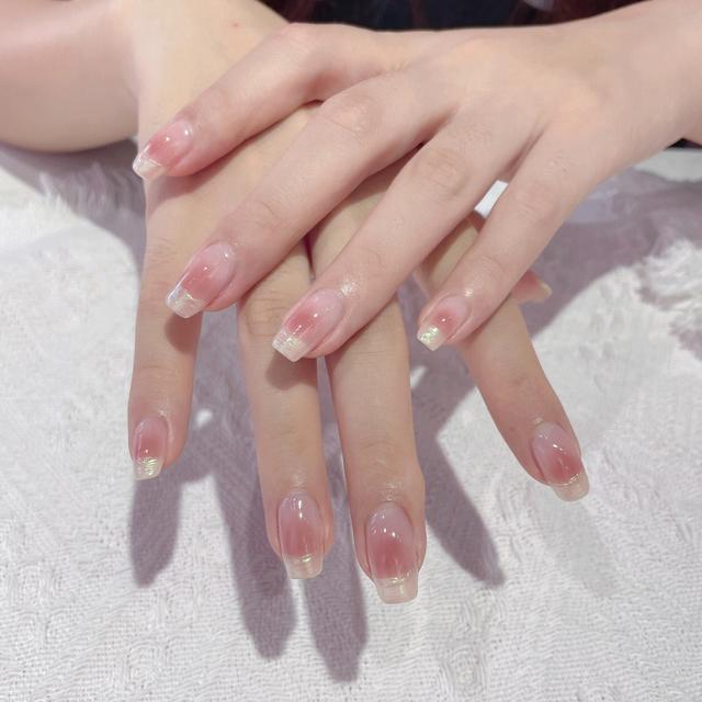 美甲图片大全2022新款式显白夏天，美甲图片新款式显白（2022美甲推荐丨高颜值巨显白）