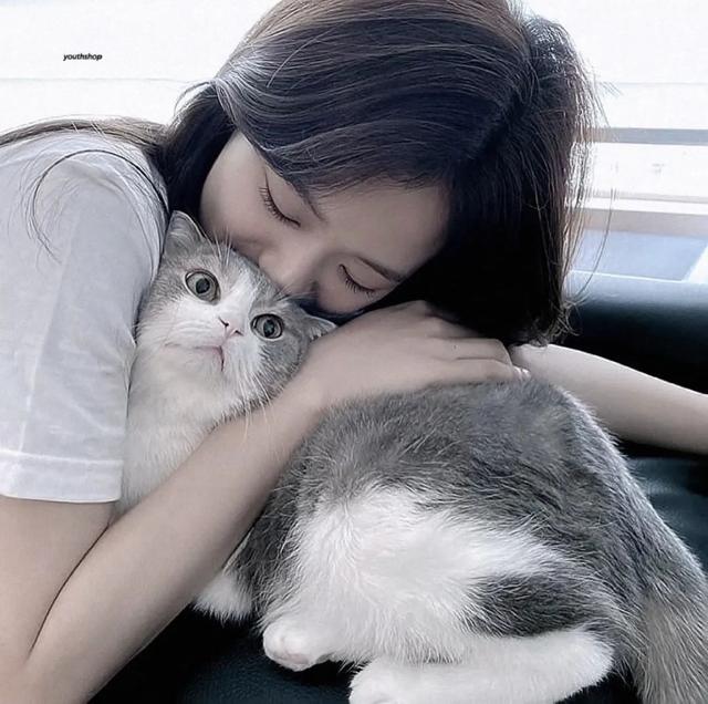 男生的手好看图片，手控头像/男生/好看的手手♡月牙儿微信（男生最心动的4种头像类型）