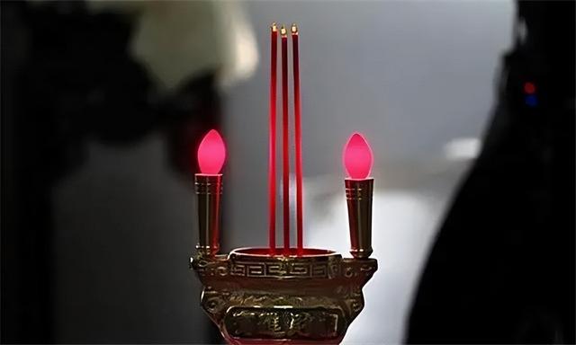 烧一根香和三根香的区别，烧一根香和三根香的区别图片（为何一定要烧三根香）